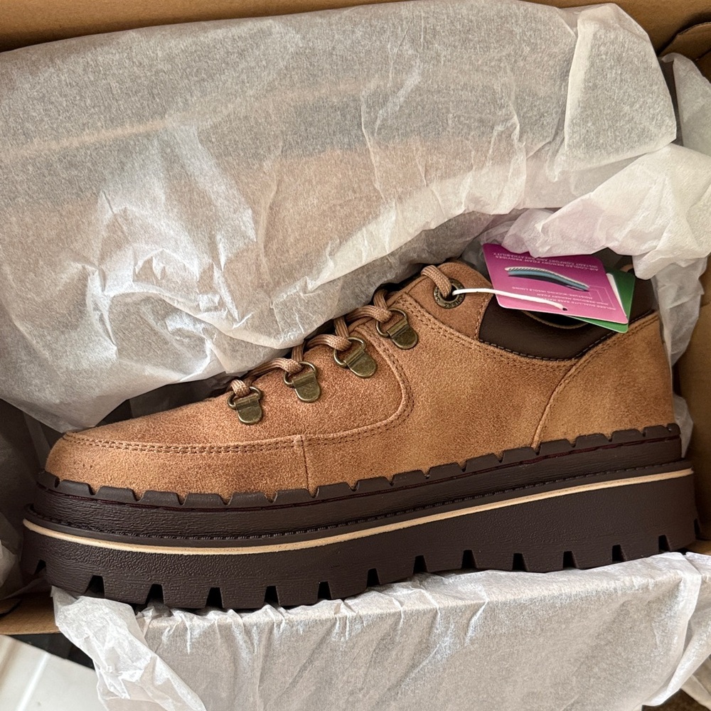 Skechers Memory foam Jammers - Chic Terrain